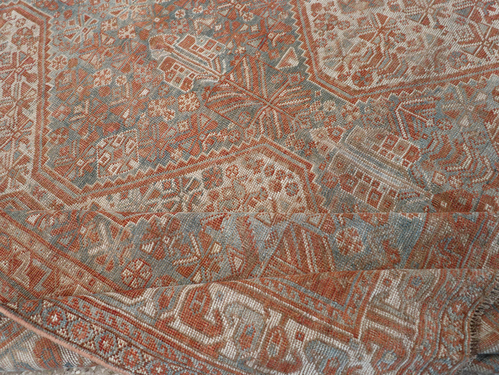 Antique Persian Shiraz Accent Carpet, No.32278 - Gss