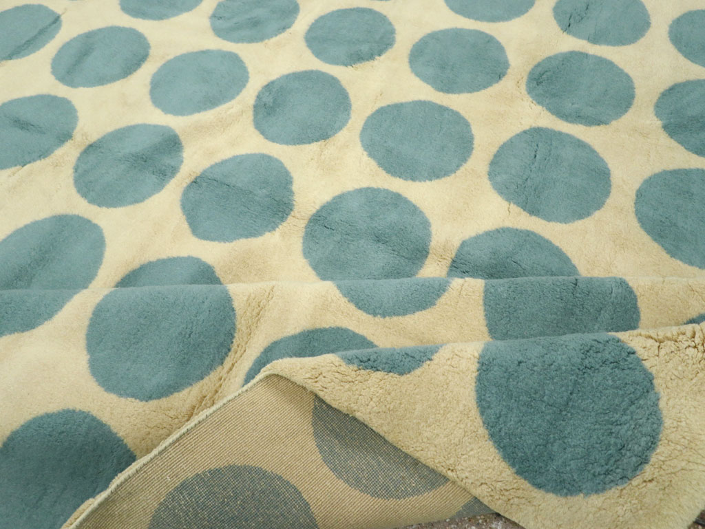 Modern Turkish Room Size Carpet, No.32287 - Gss