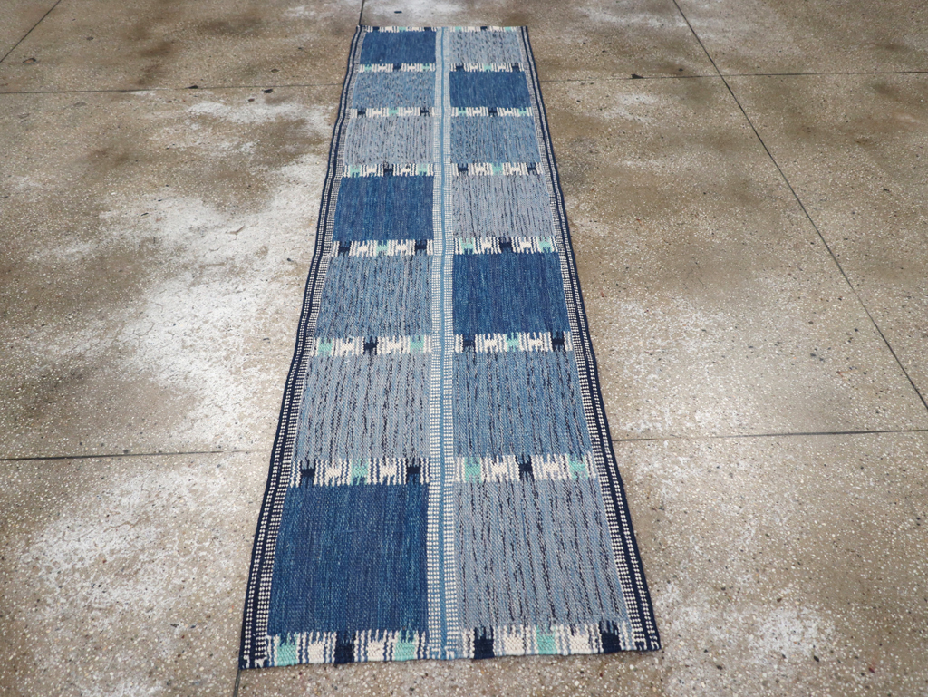 Swedish Inspired Contemporary Turkish Flatweave Runner, No.32309 - Gss