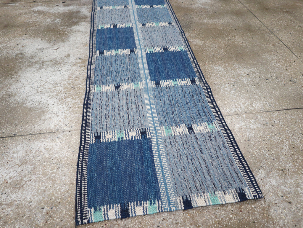 Swedish Inspired Contemporary Turkish Flatweave Runner, No.32309 - Gss