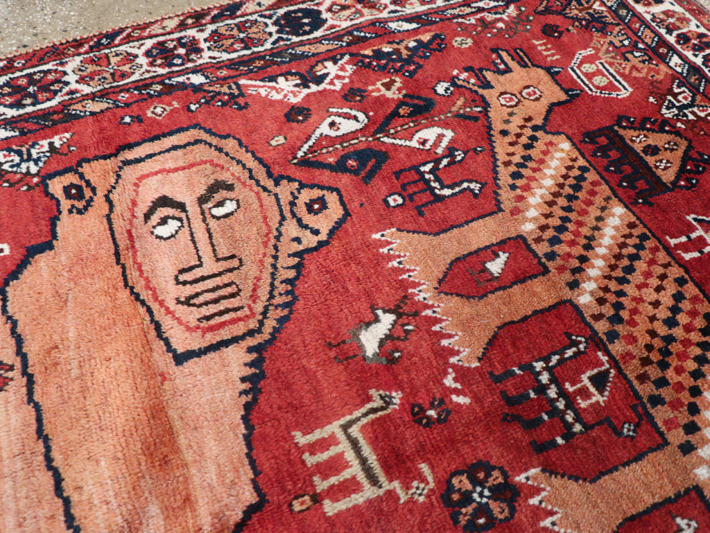 Antique Persian Shiraz Pictorial Accent Rug, No.32317 - Gss