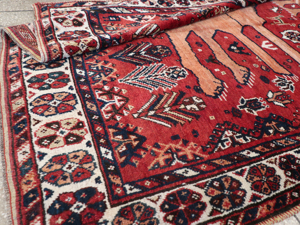 Antique Persian Shiraz Pictorial Accent Rug, No.32317 - Gss