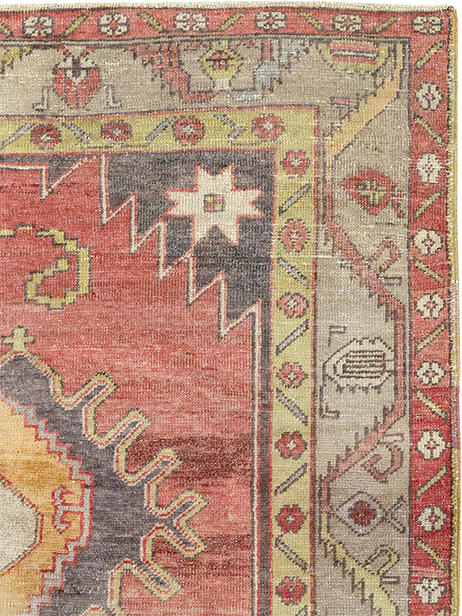 Vintage Turkish Anatolian Gallery Rug, No.32326 - Gss