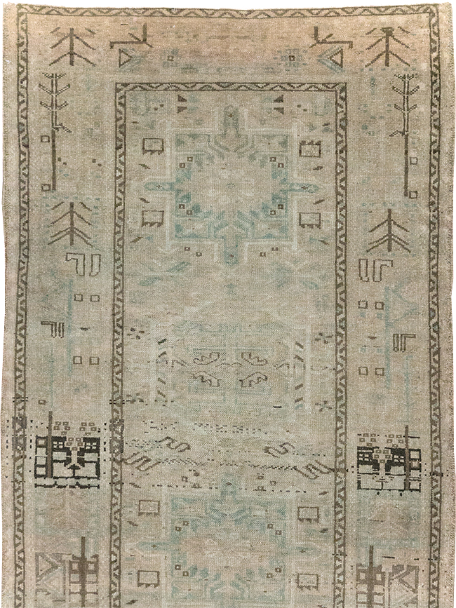 Vintage Persian Karajeh Rug, No.32331 - Gss