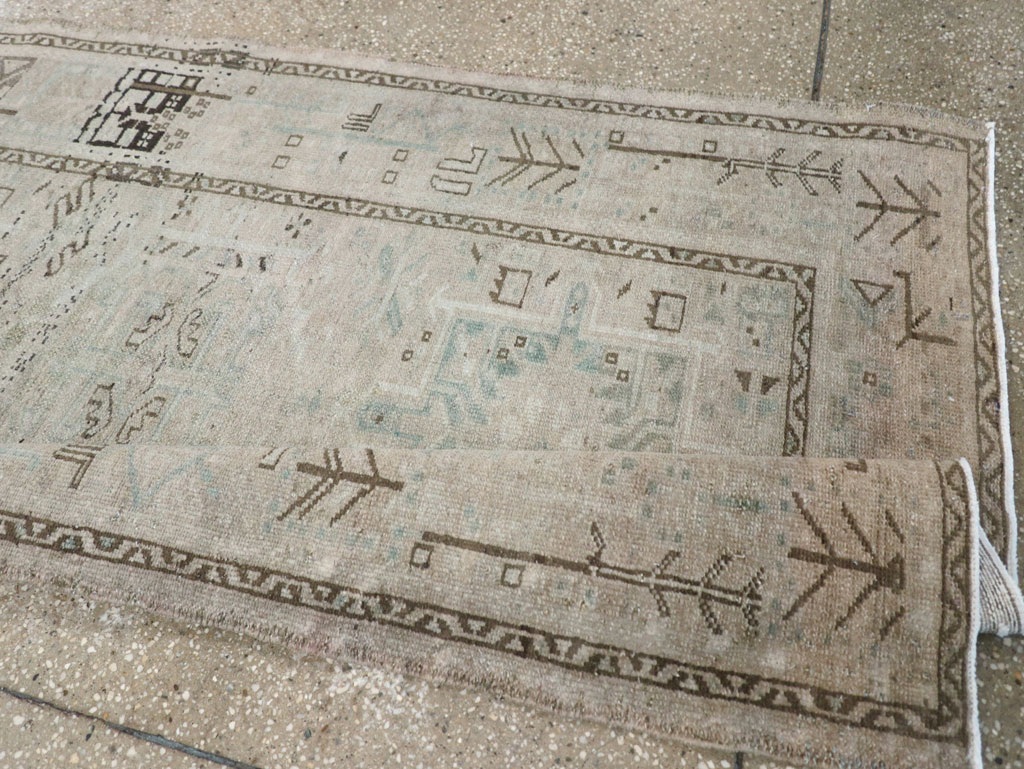 Vintage Persian Karajeh Rug, No.32331 - Gss