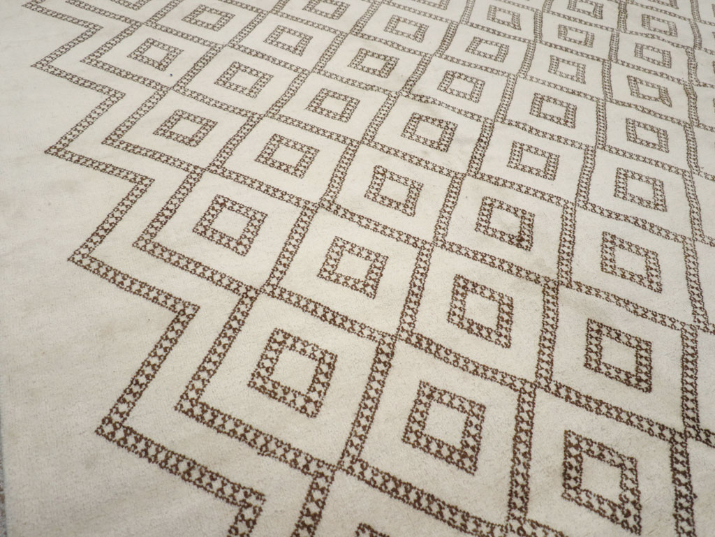 Modern Moroccan Room Size Carpet, No.32349 - Gss
