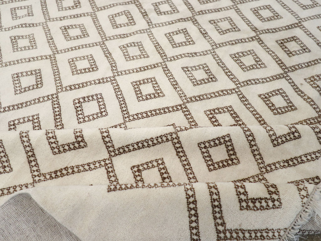 Modern Moroccan Room Size Carpet, No.32349 - Gss