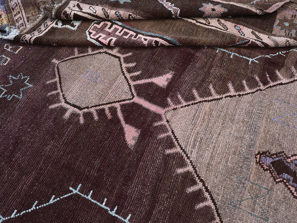 Vintage Turkish Anatolian Room Size Carpet, No.32350 - Gss