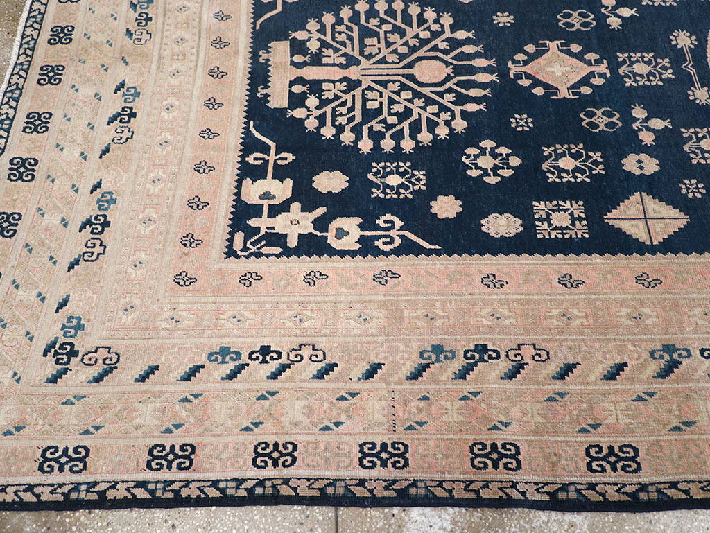 Antique East Turkestan Khotan Gallery Carpet, No.32360 - Gss