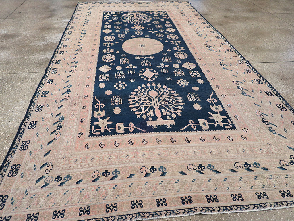 Antique East Turkestan Khotan Gallery Carpet, No.32360 - Gss