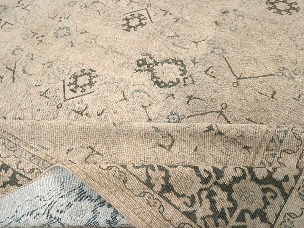 Vintage Persian Mahal Room Size Carpet, No.32366 - Gss