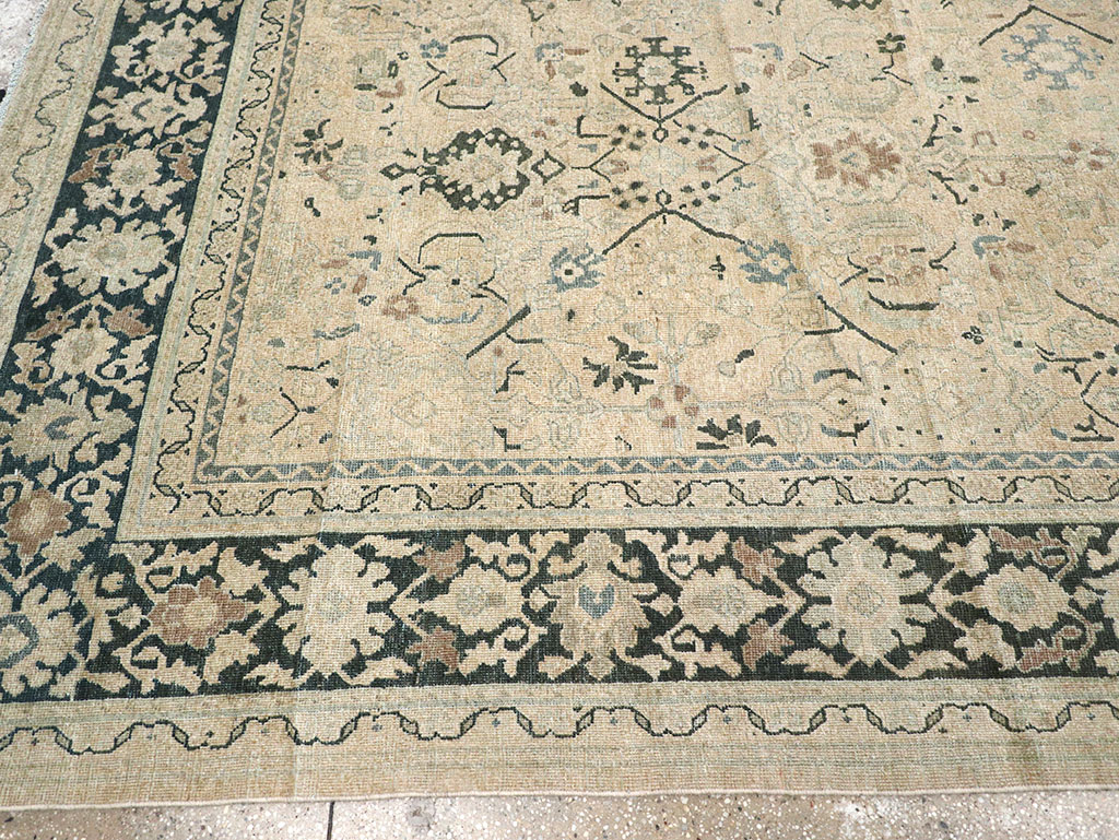 Vintage Persian Mahal Room Size Carpet, No.32367 - Gss