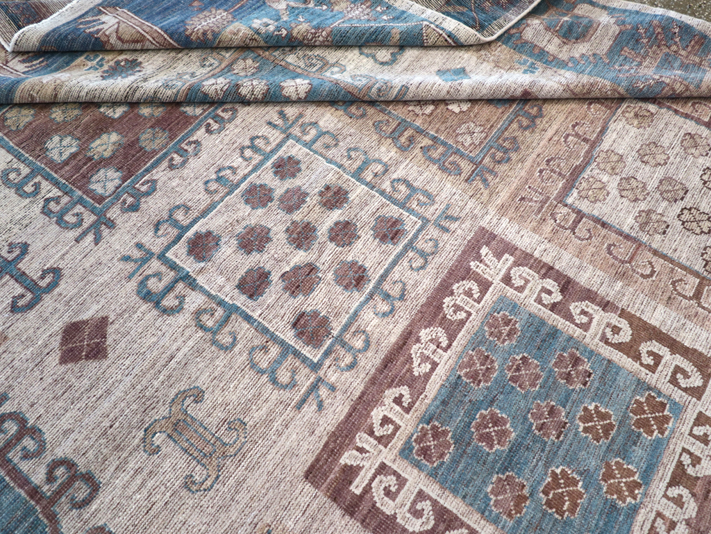 Modern East Turkestan Khotan Room Size Carpet, No.32388 - Gss