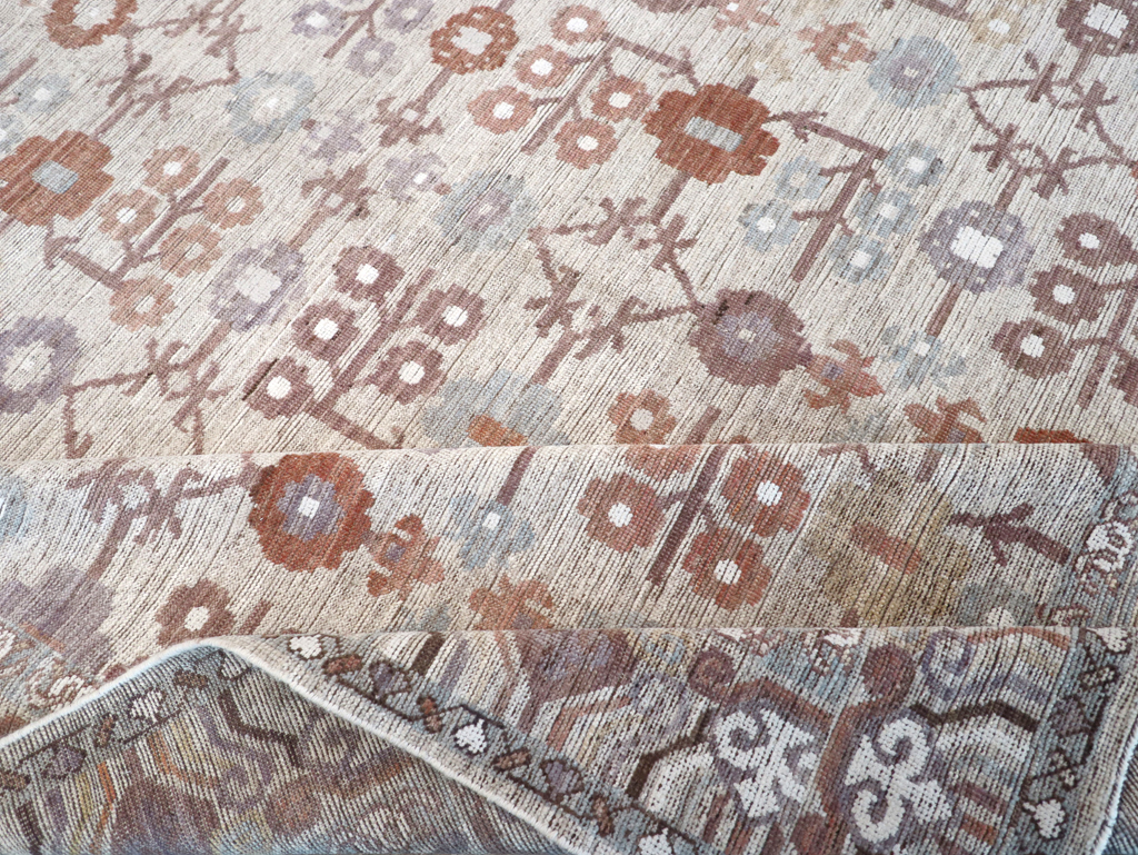 Modern East Turkestan Khotan Room Size Carpet, No.32389 - Gss