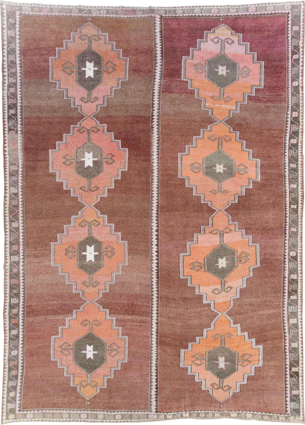 Vintage Turkish Anatolian Room Size Carpet, No.32409 - Gss