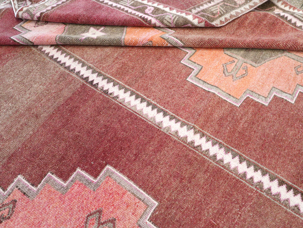 Vintage Turkish Anatolian Room Size Carpet, No.32409 - Gss