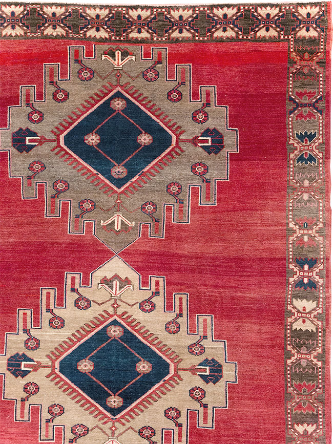 Vintage Turkish Anatolian Room Size Carpet, No.32410 - Gss