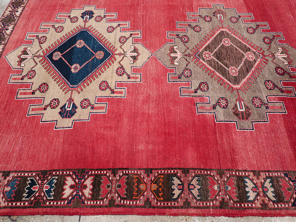 Vintage Turkish Anatolian Room Size Carpet, No.32410 - Gss