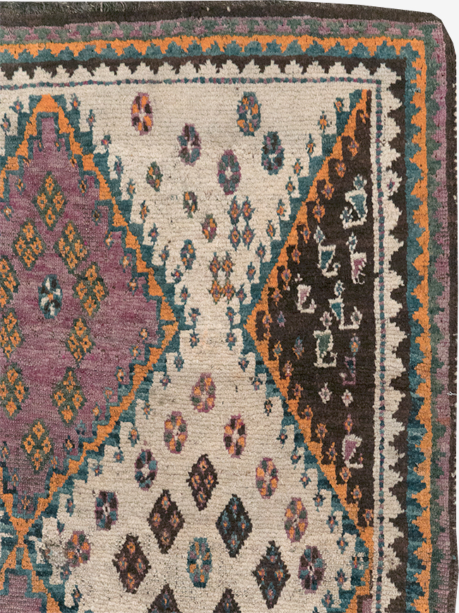 Vintage Persian Gabbeh Rug, No.32413 - Gss