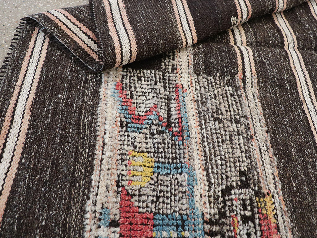 Vintage Persian Flatweave Kilim Pictorial Throw Rug, No.32428 - Gss