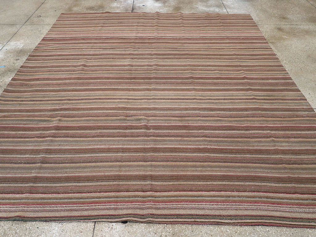 Vintage Persian Flatweave Kilim Room Size Carpet, No.32430 - Gss