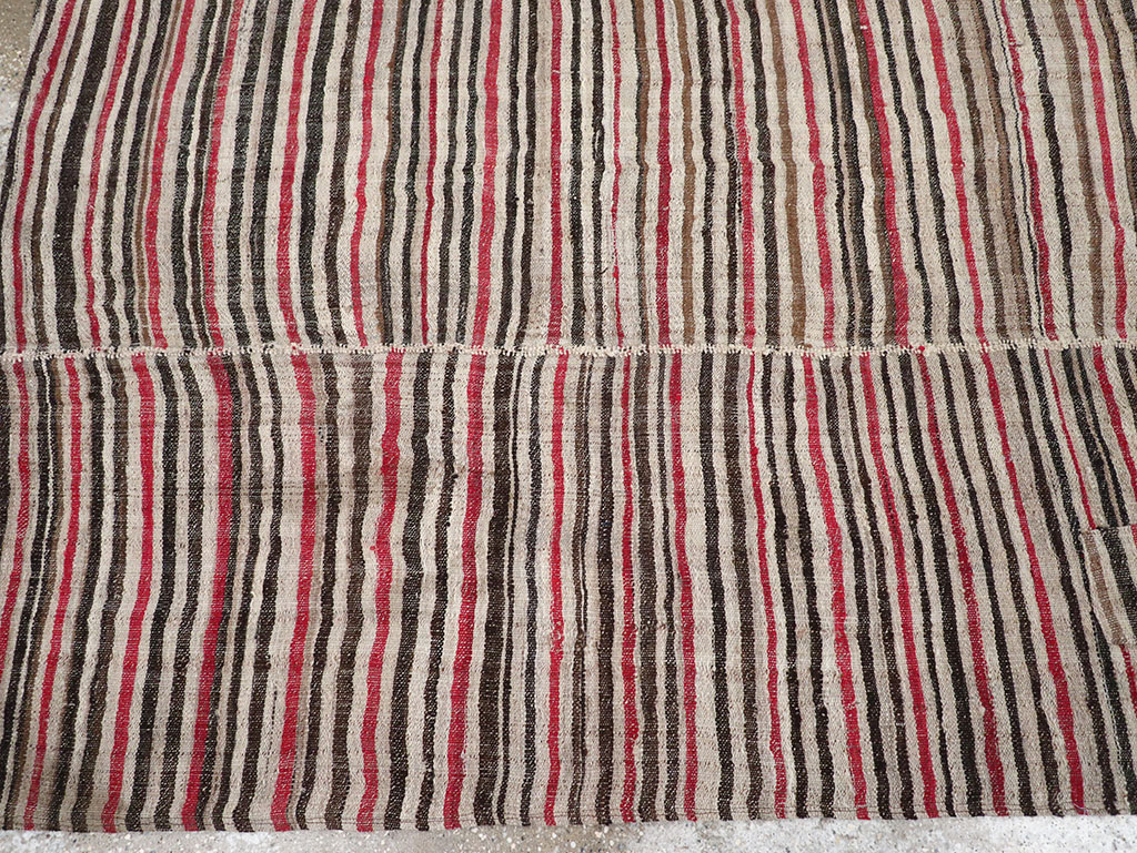 Vintage Persian Flatweave Kilim Accent Rug, No.32432 - Gss