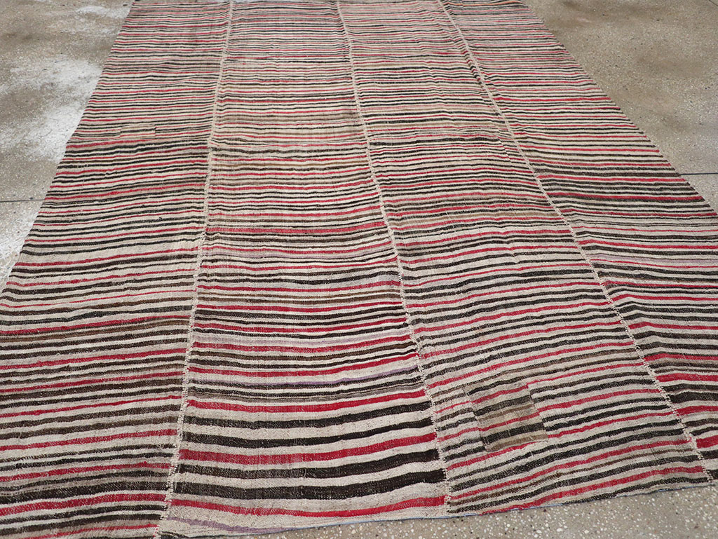 Vintage Persian Flatweave Kilim Accent Rug, No.32432 - Gss