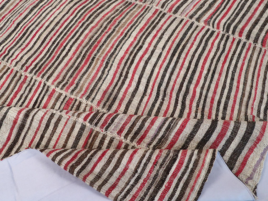 Vintage Persian Flatweave Kilim Accent Rug, No.32432 - Gss