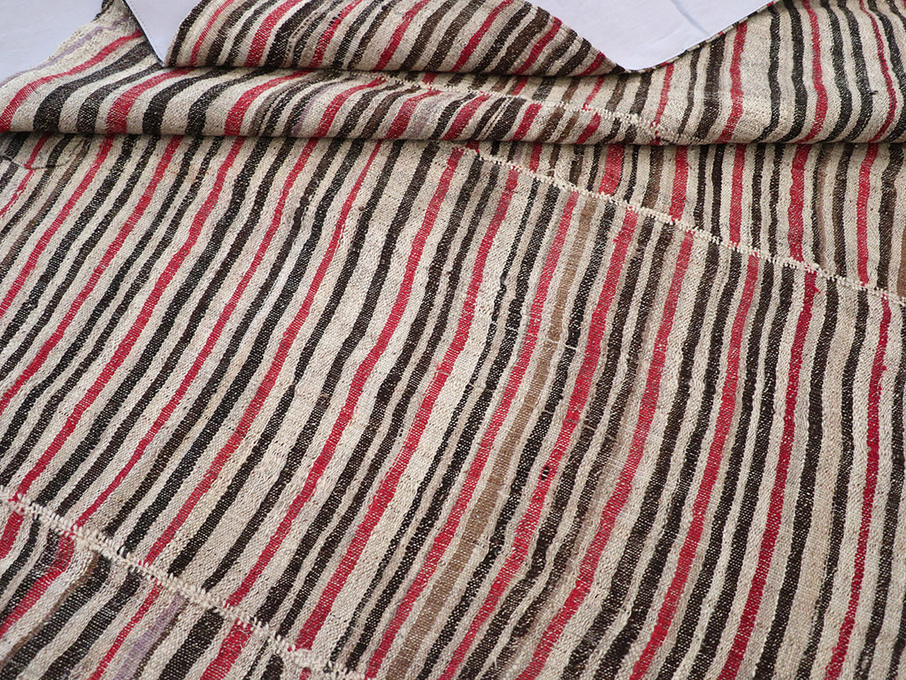 Vintage Persian Flatweave Kilim Accent Rug, No.32432 - Gss