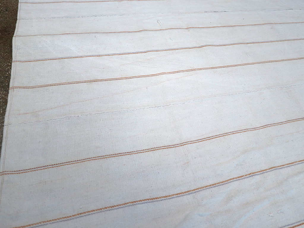 Vintage Persian Flatweave Kilim Room Size Carpet, No.32433 - Gss