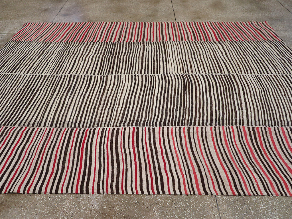 Vintage Persian Flatweave Kilim Room Size Carpet, No.32434 - Gss