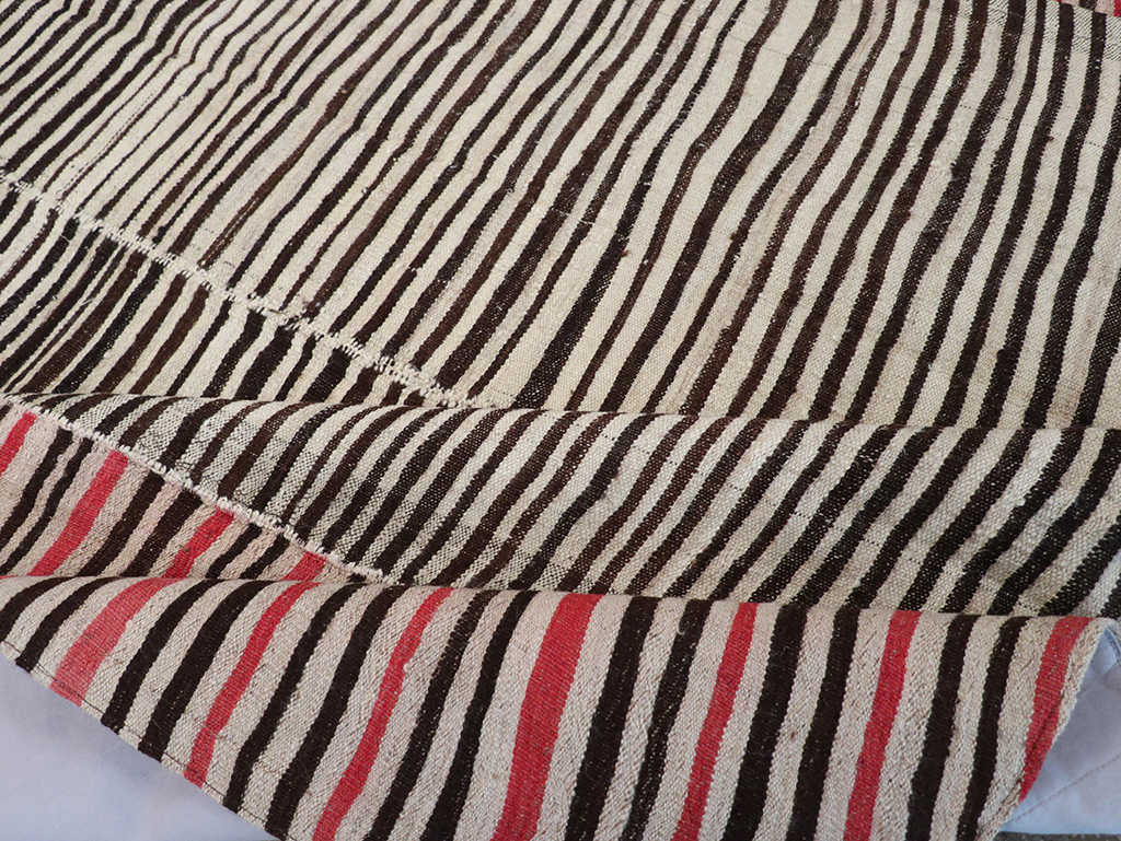 Vintage Persian Flatweave Kilim Room Size Carpet, No.32434 - Gss