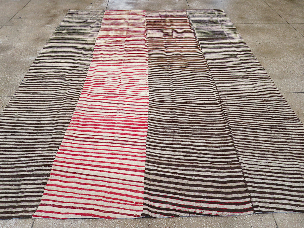 Vintage Persian Flatweave Kilim Room Size Carpet, No.32436 - Gss