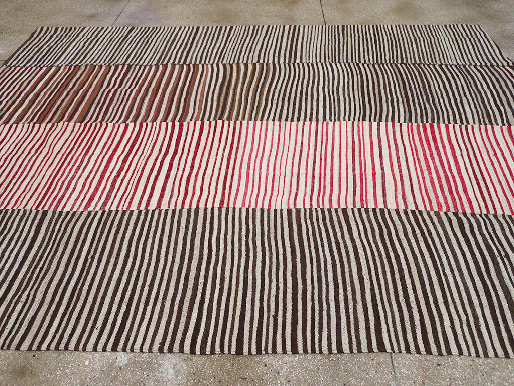 Vintage Persian Flatweave Kilim Room Size Carpet, No.32436 - Gss