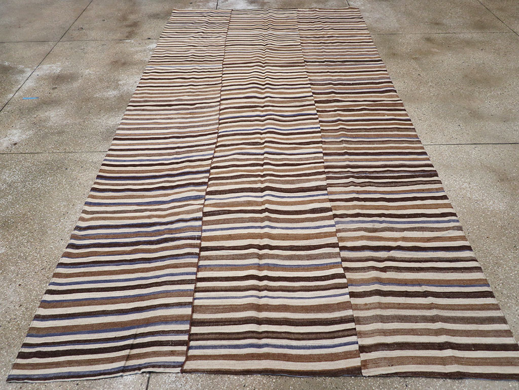 Vintage Persian Flatweave Kilim Gallery Carpet, No.32437 - Gss