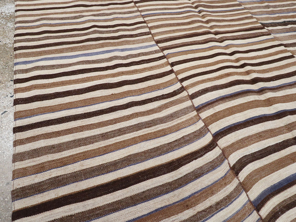 Vintage Persian Flatweave Kilim Gallery Carpet, No.32437 - Gss