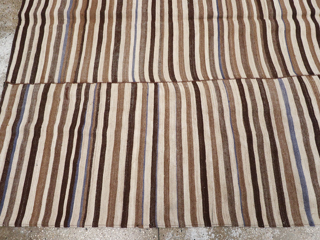 Vintage Persian Flatweave Kilim Gallery Carpet, No.32437 - Gss