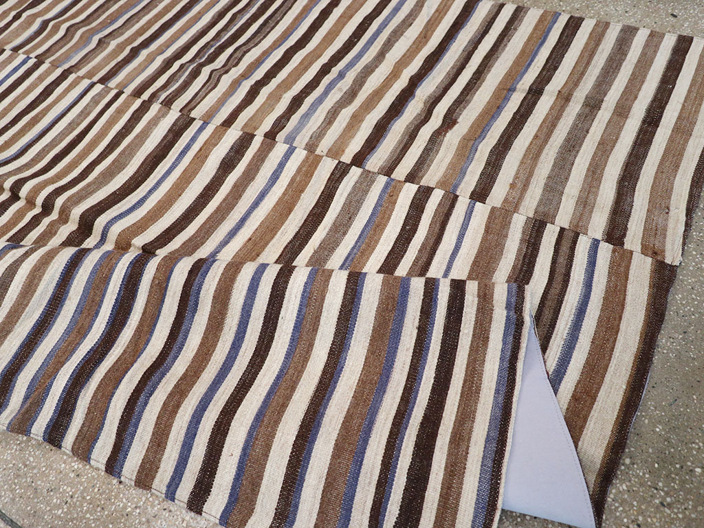 Vintage Persian Flatweave Kilim Gallery Carpet, No.32437 - Gss