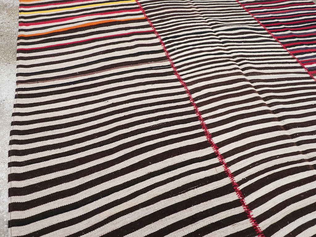 Vintage Persian Flatweave Kilim Accent Carpet, No.32438 - Gss