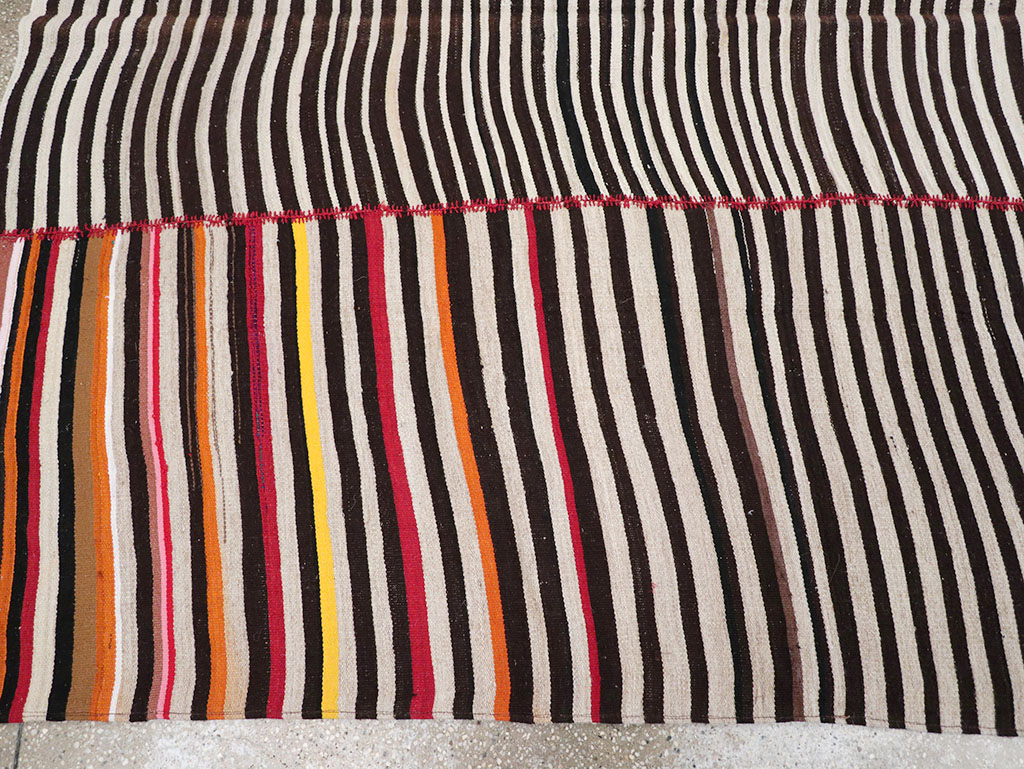 Vintage Persian Flatweave Kilim Accent Carpet, No.32438 - Gss