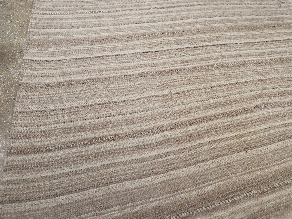 Vintage Persian Flatweave Kilim Small Room Size Carpet, No.32440 - Gss