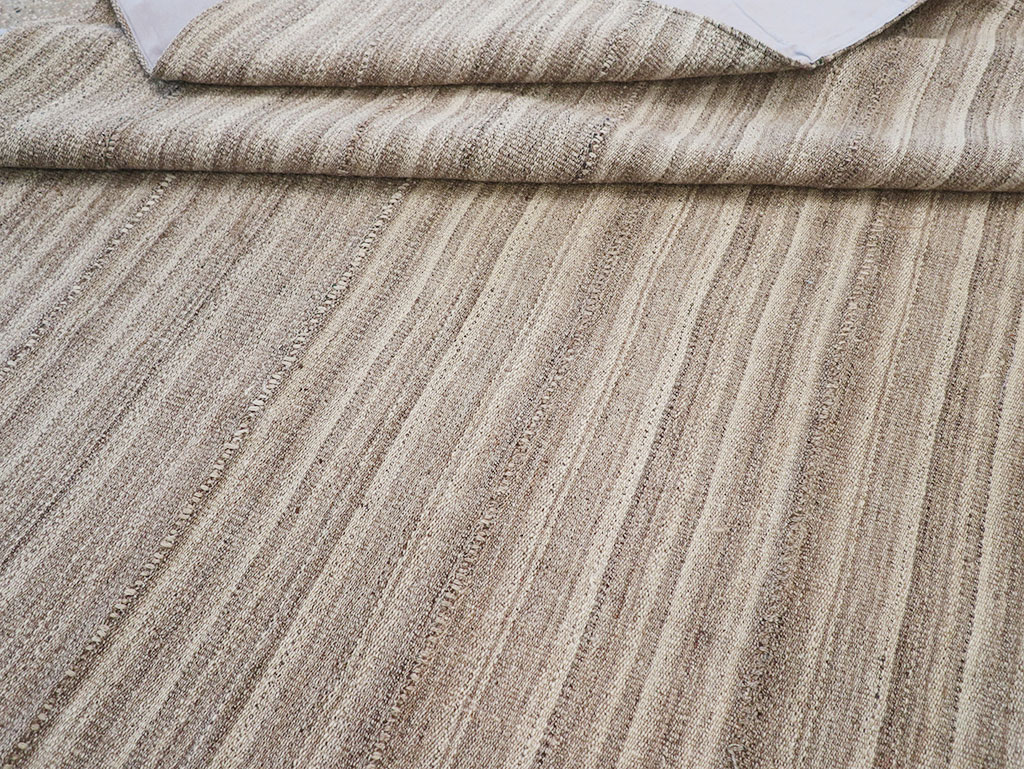 Vintage Persian Flatweave Kilim Small Room Size Carpet, No.32440 - Gss