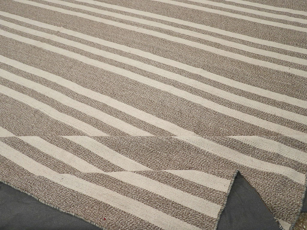 Modern Turkish Flatweave Kilim Large Carpet, No.32443 - Gss