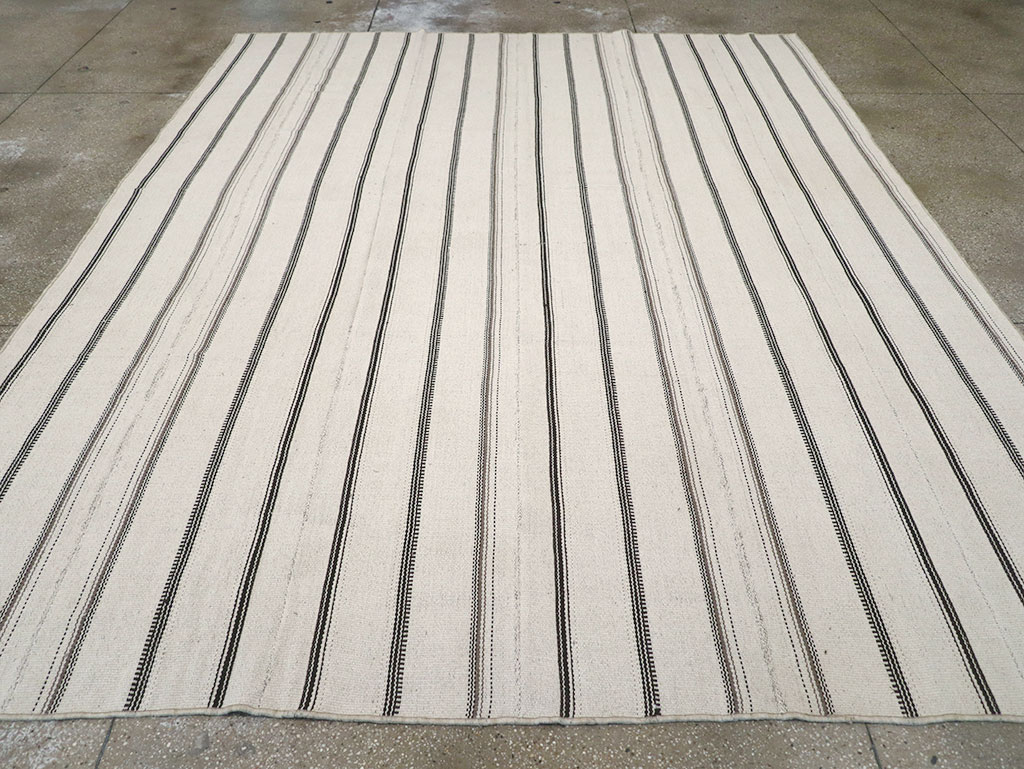 Vintage Persian Flatweave Kilim Room Size Carpet, No.32455 - Gss