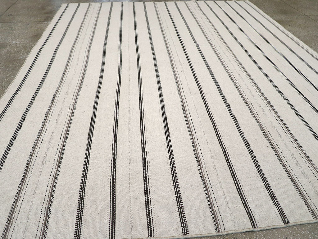 Vintage Persian Flatweave Kilim Room Size Carpet, No.32455 - Gss