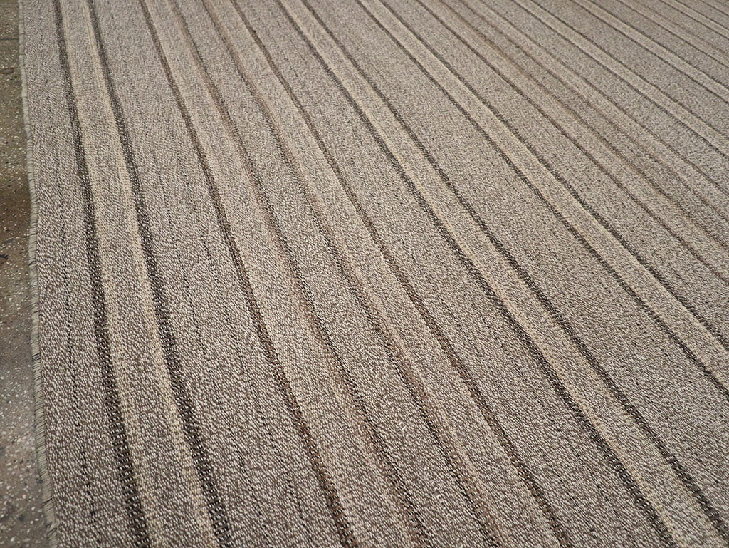 Modern Turkish Flatweave Kilim Room Size Carpet, No.32457 - Gss