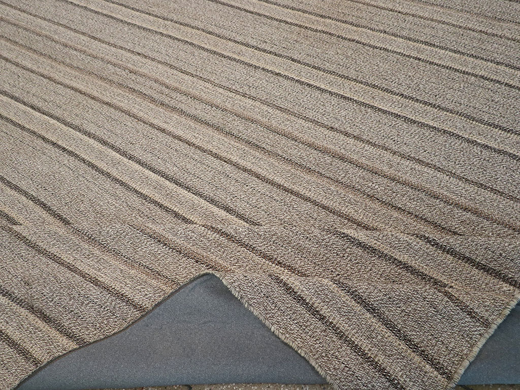 Modern Turkish Flatweave Kilim Room Size Carpet, No.32457 - Gss