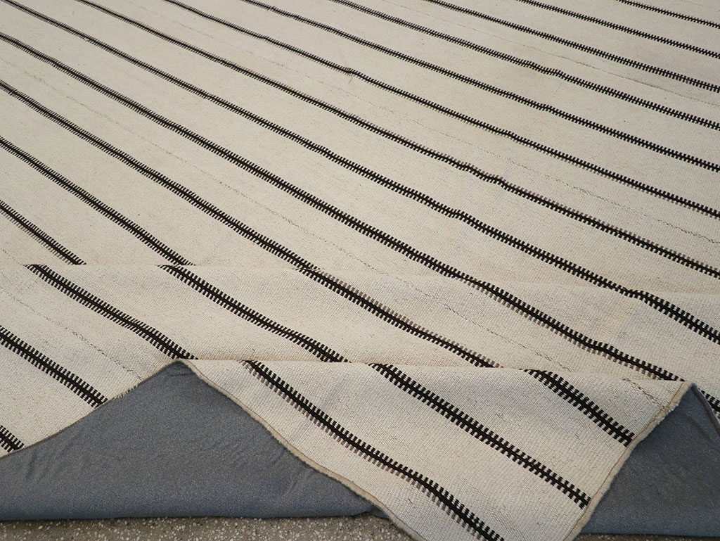 Modern Turkish Flatweave Kilim Large Carpet, No.32460 - Gss