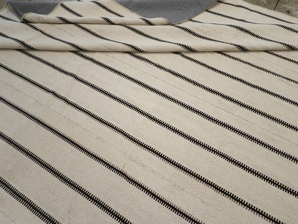 Modern Turkish Flatweave Kilim Large Carpet, No.32460 - Gss