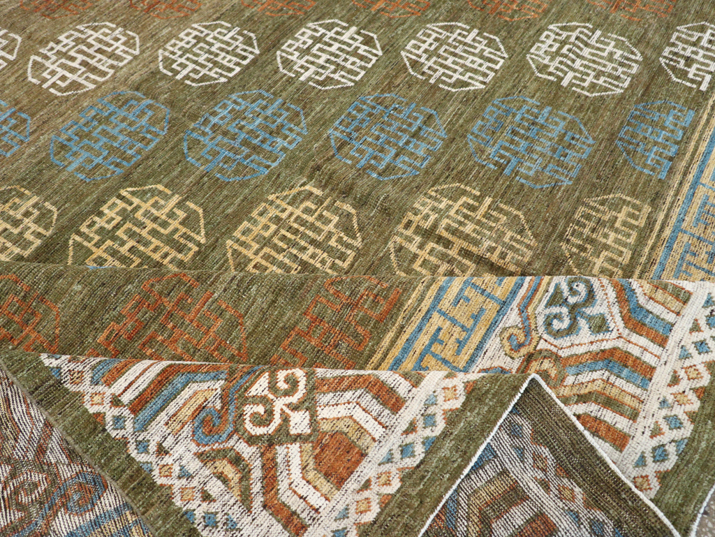 Modern East Turkestan Khotan Room Size Carpet, No.32476 - Gss